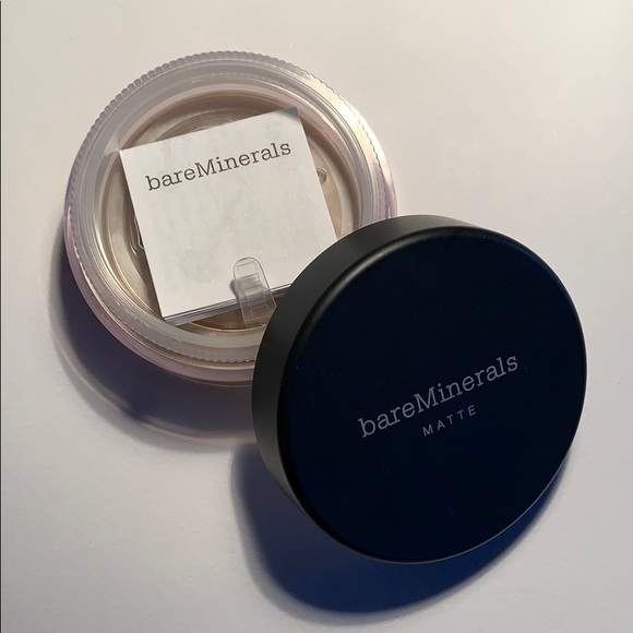 BareMinerals Matte foundation - Picture 2 of 3